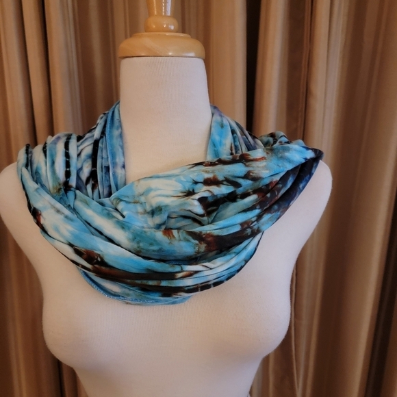 Tiedyed Boho Fashion Scarf - Picture 4 of 4